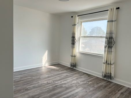 Unit 1-128 Wilson Road S, Oshawa, ON, L1H 6C1 - 4