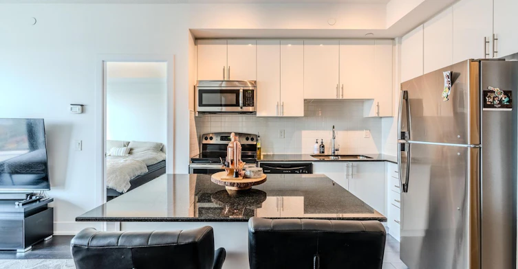 PH206-1216 Bayly Street, Pickering, ON, L1W 0B4 - 3