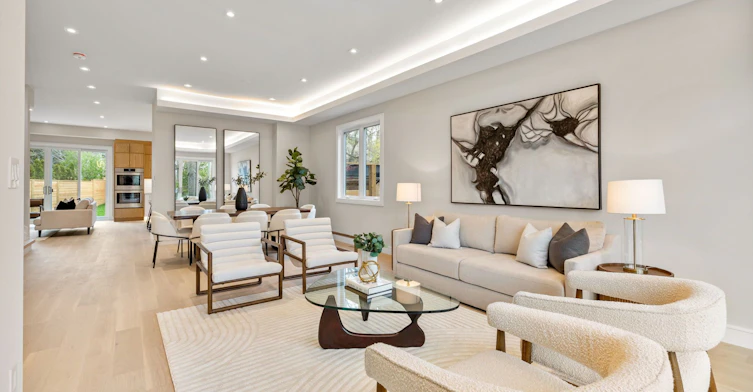 4 Drake Crescent, Toronto, ON, M1M 1A2 - 4