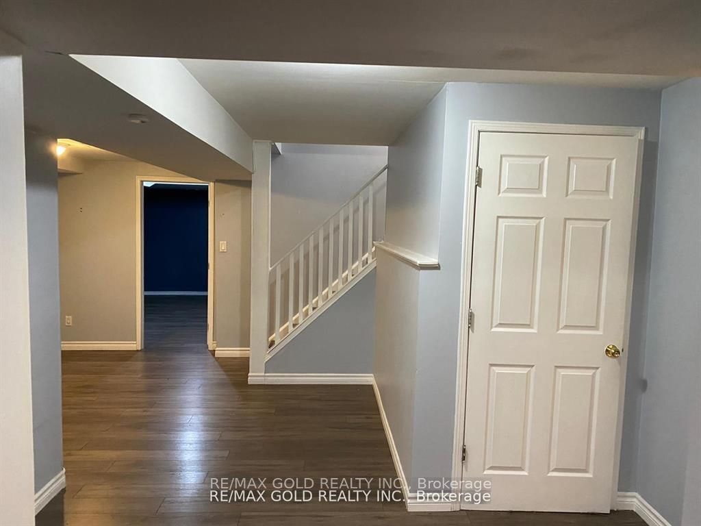 Bsmt-27 Middlecote Drive, Ajax, ON, L1T 0A4 - 20