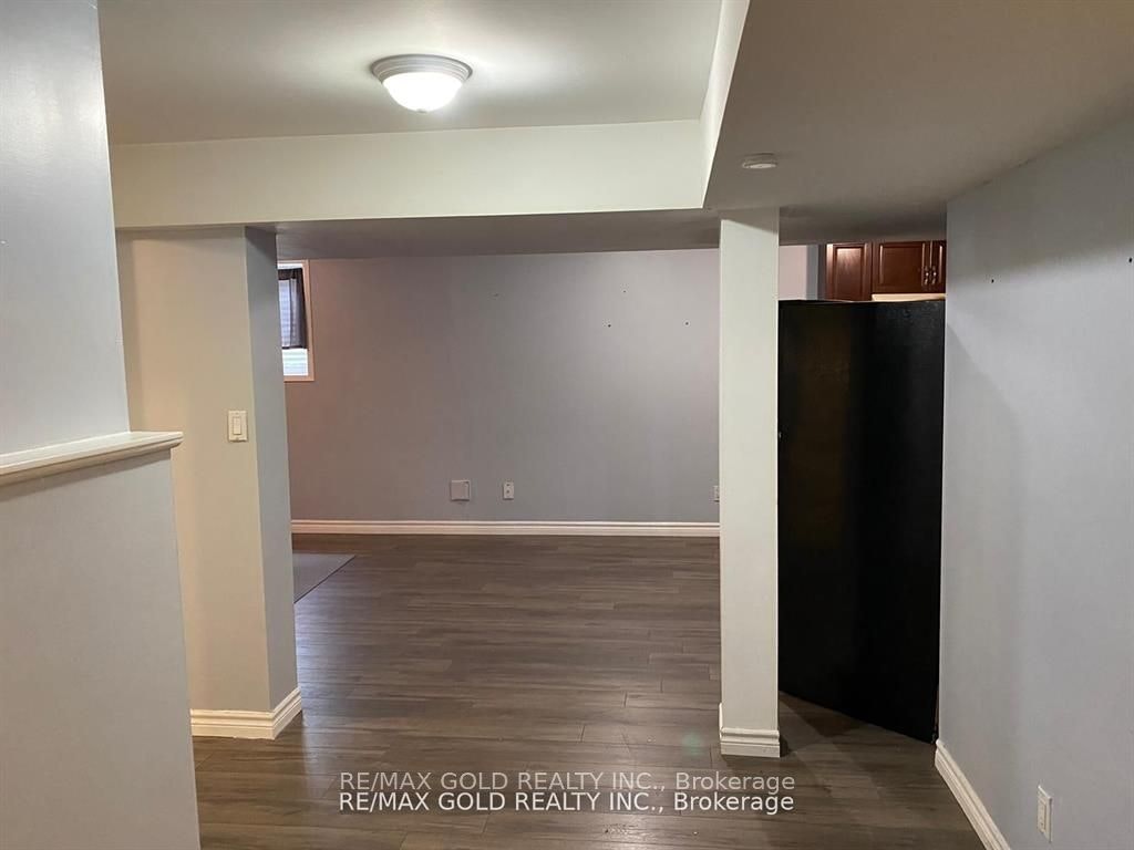 Bsmt-27 Middlecote Drive, Ajax, ON, L1T 0A4 - 22