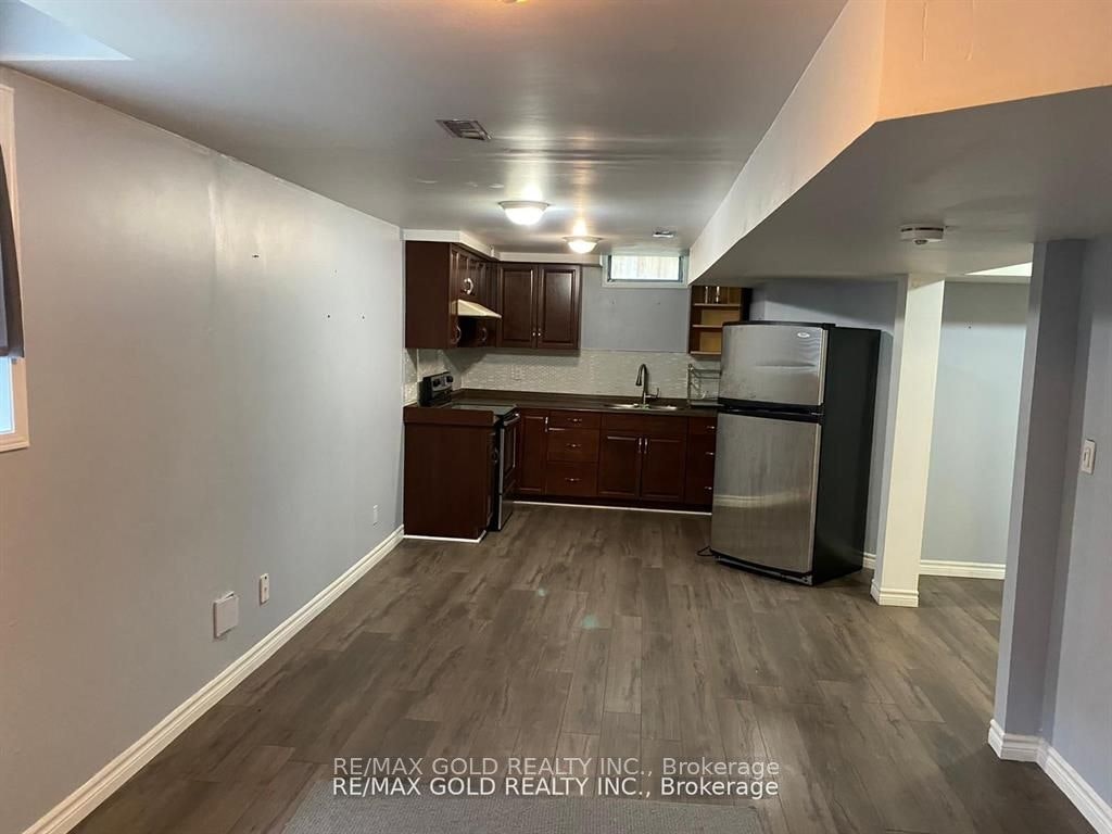 Bsmt-27 Middlecote Drive, Ajax, ON, L1T 0A4 - 4