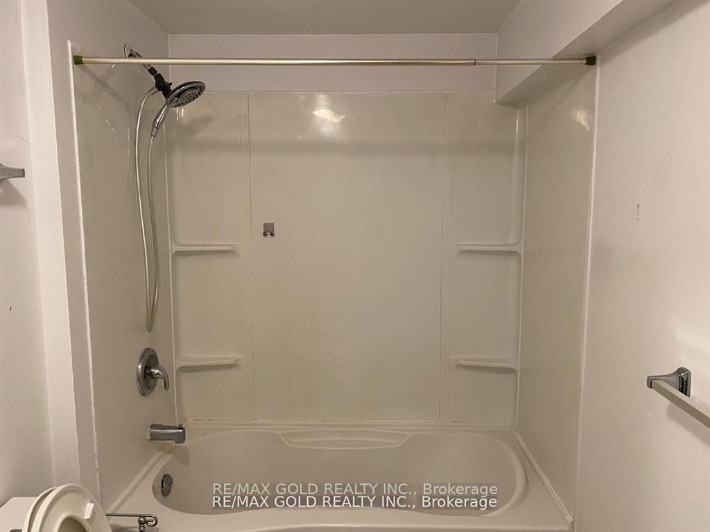 Bsmt-27 Middlecote Drive, Ajax, ON, L1T 0A4 - 19