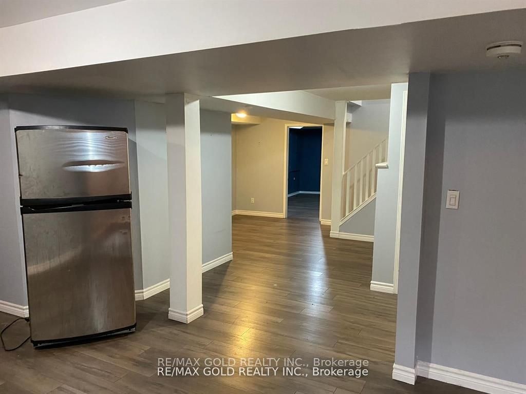 Bsmt-27 Middlecote Drive, Ajax, ON, L1T 0A4 - 21