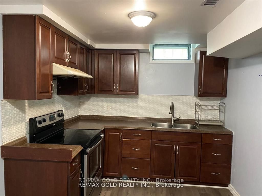 Bsmt-27 Middlecote Drive, Ajax, ON, L1T 0A4 - 12
