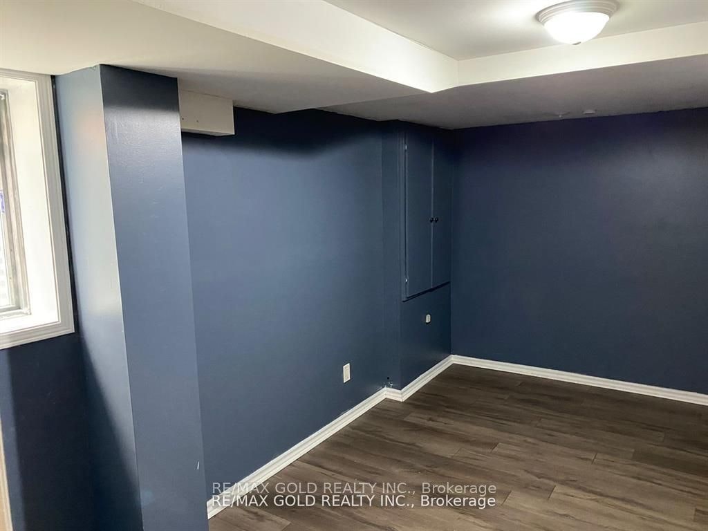 Bsmt-27 Middlecote Drive, Ajax, ON, L1T 0A4 - 6