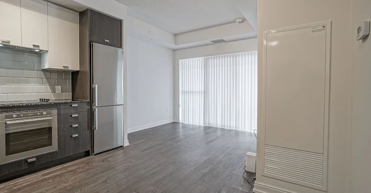 3315-275 Village Green Square, Toronto, ON, M1S 0L8 - 9