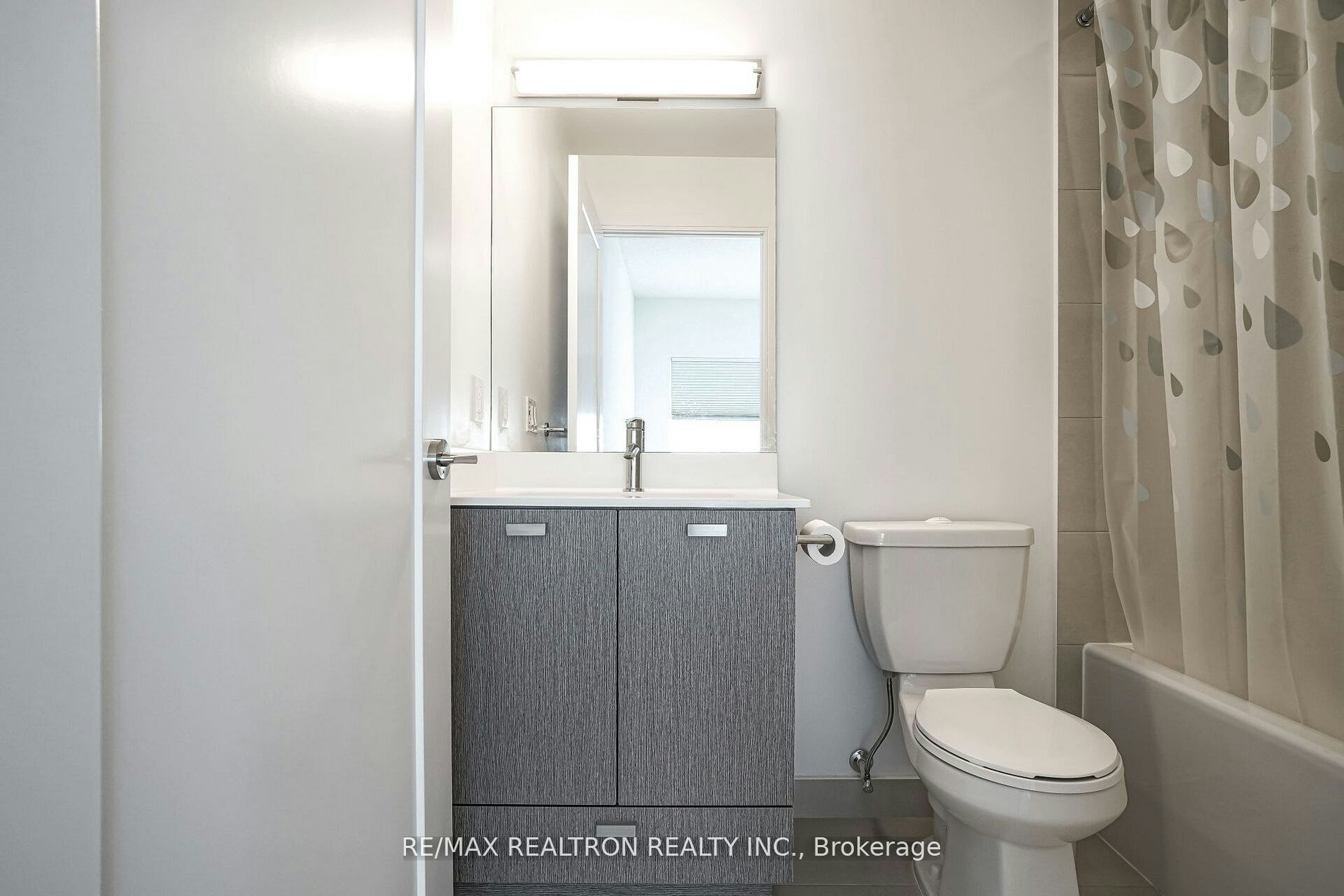 3315-275 Village Green Square, Toronto, ON, M1S 0L8 - 26