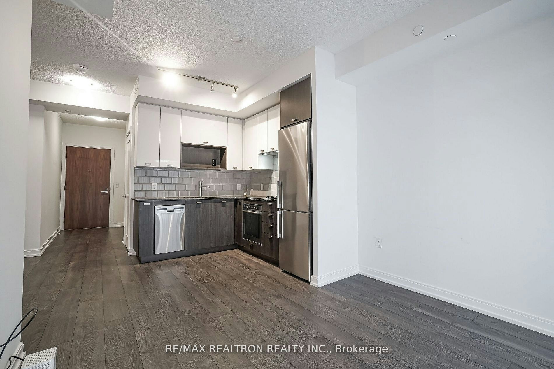 3315-275 Village Green Square, Toronto, ON, M1S 0L8 - 15