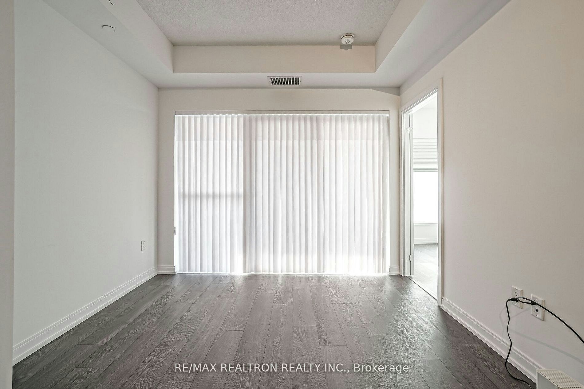 3315-275 Village Green Square, Toronto, ON, M1S 0L8 - 11