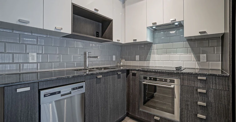 3315-275 Village Green Square, Toronto, ON, M1S 0L8 - 16