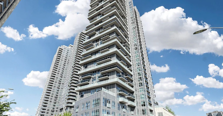 2507-225 Village Green Square, Toronto, ON, M1S 0L3