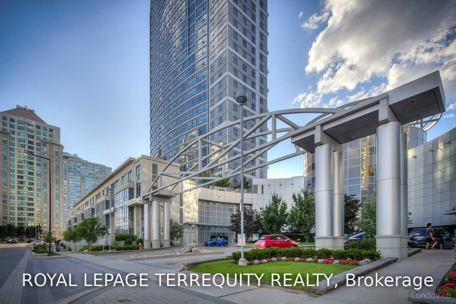 Th108-36 Lee Centre Drive, Toronto, ON, M1H 3K2 - 3