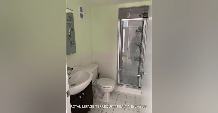 Th108-36 Lee Centre Drive, Toronto, ON, M1H 3K2 - 10