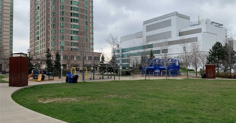 Th108-36 Lee Centre Drive, Toronto, ON, M1H 3K2 - 13