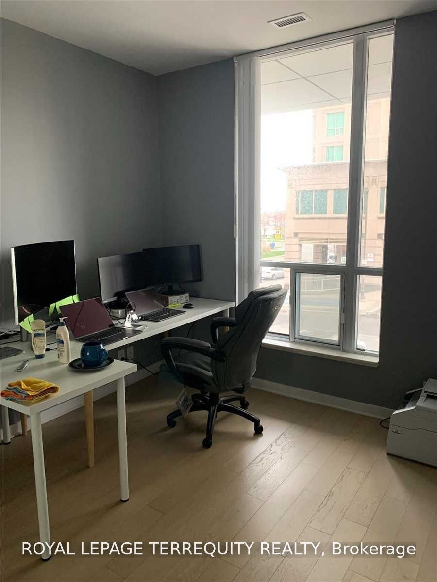 Th108-36 Lee Centre Drive, Toronto, ON, M1H 3K2 - 9