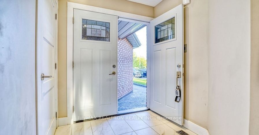 Main Floor-90 Oke Road, Clarington, ON, L1E 2V2 - 5