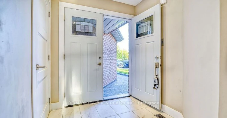 Main Floor-90 Oke Road, Clarington, ON, L1E 2V2 - 5