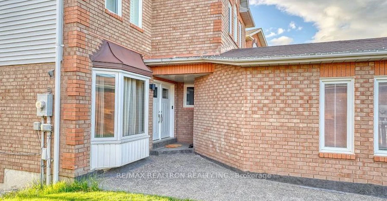 Main Floor-90 Oke Road, Clarington, ON, L1E 2V2 - 4