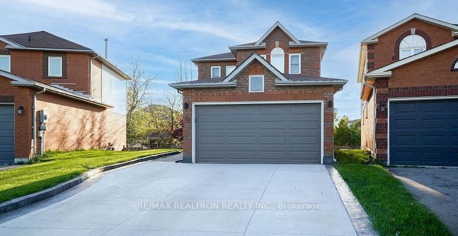 Main Floor-90 Oke Road, Clarington, ON, L1E 2V2 - 3