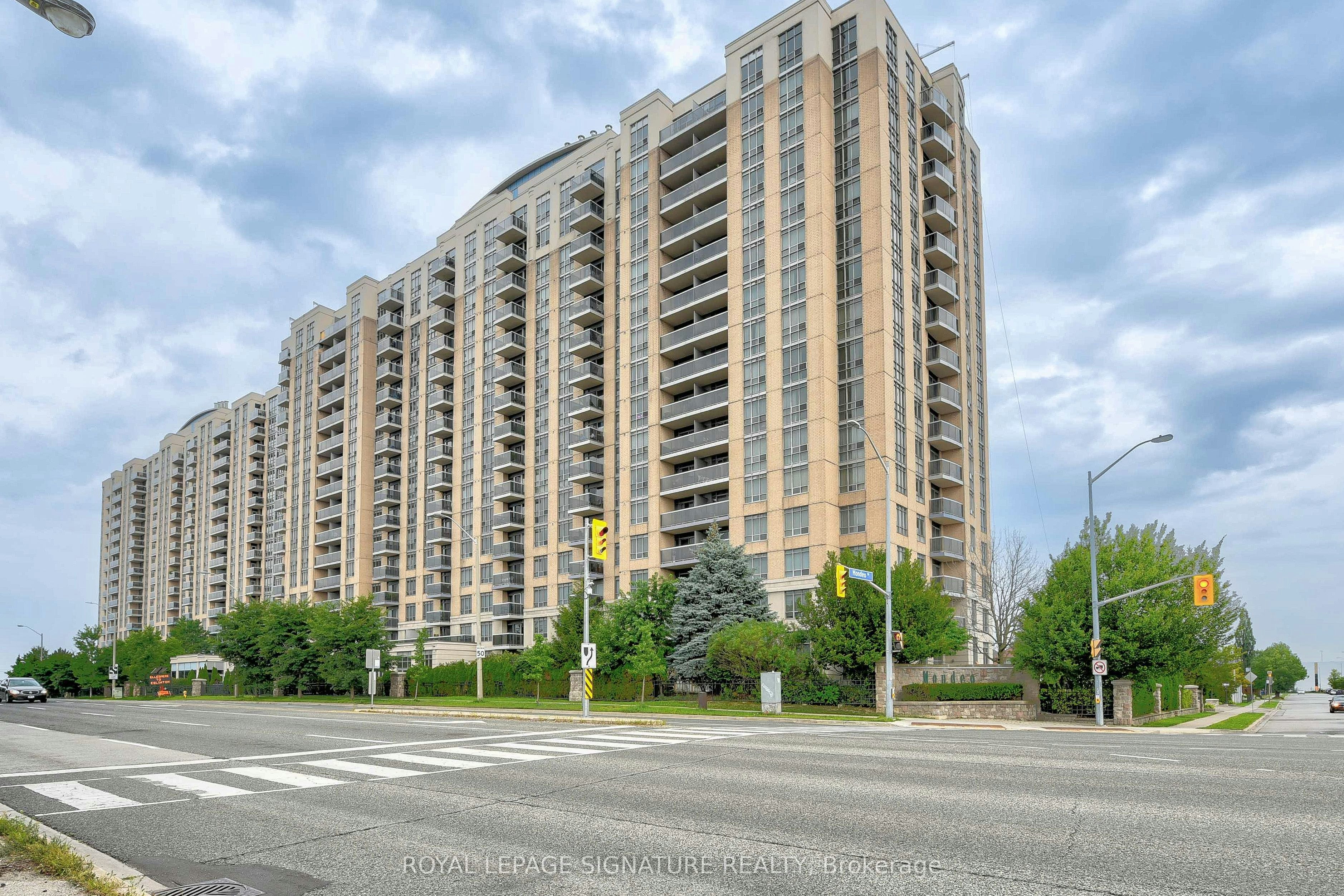705-8 Mondeo Drive, Toronto, ON, M1P 5C7