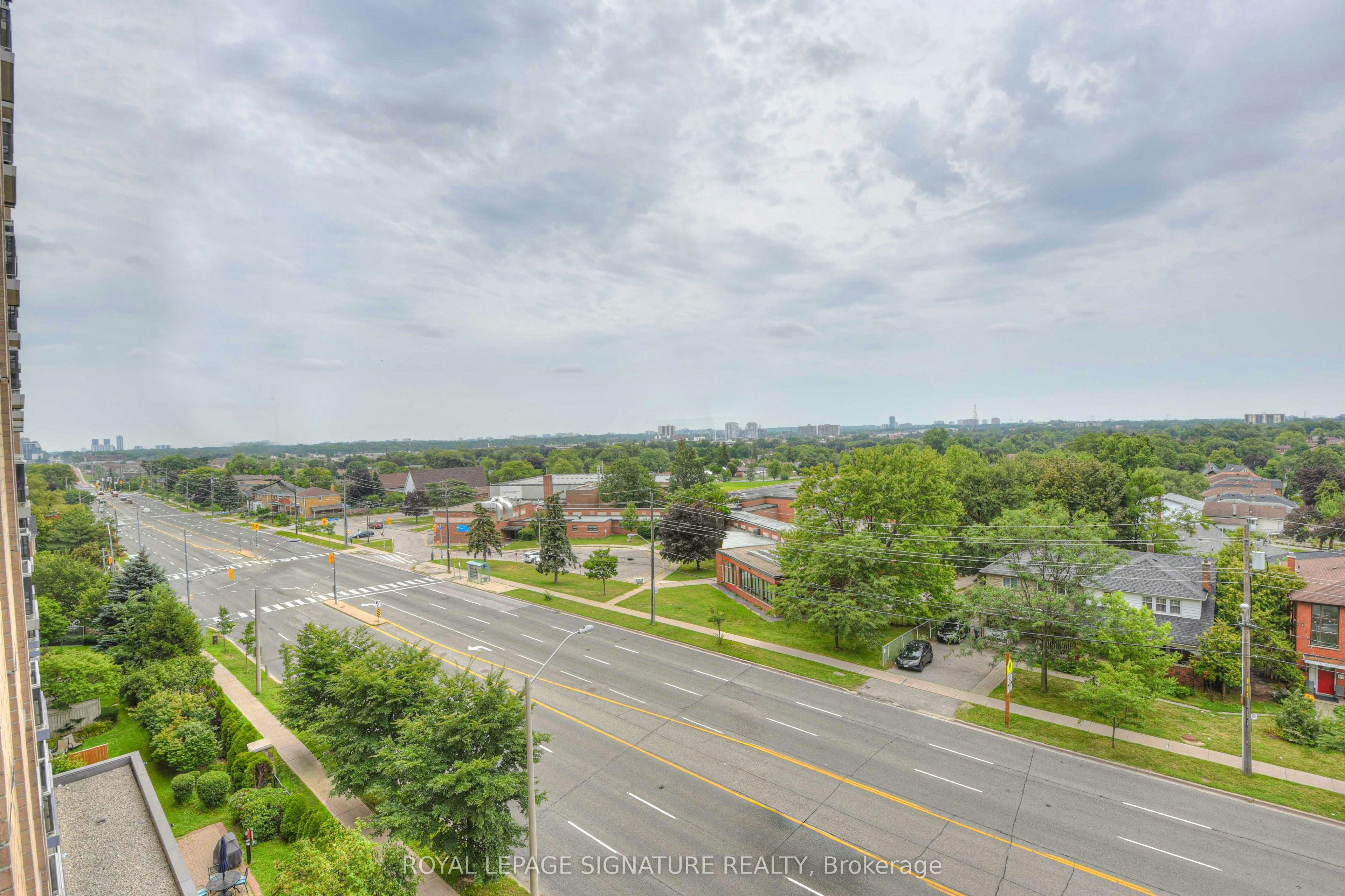 705-8 Mondeo Drive, Toronto, ON, M1P 5C7 - 33