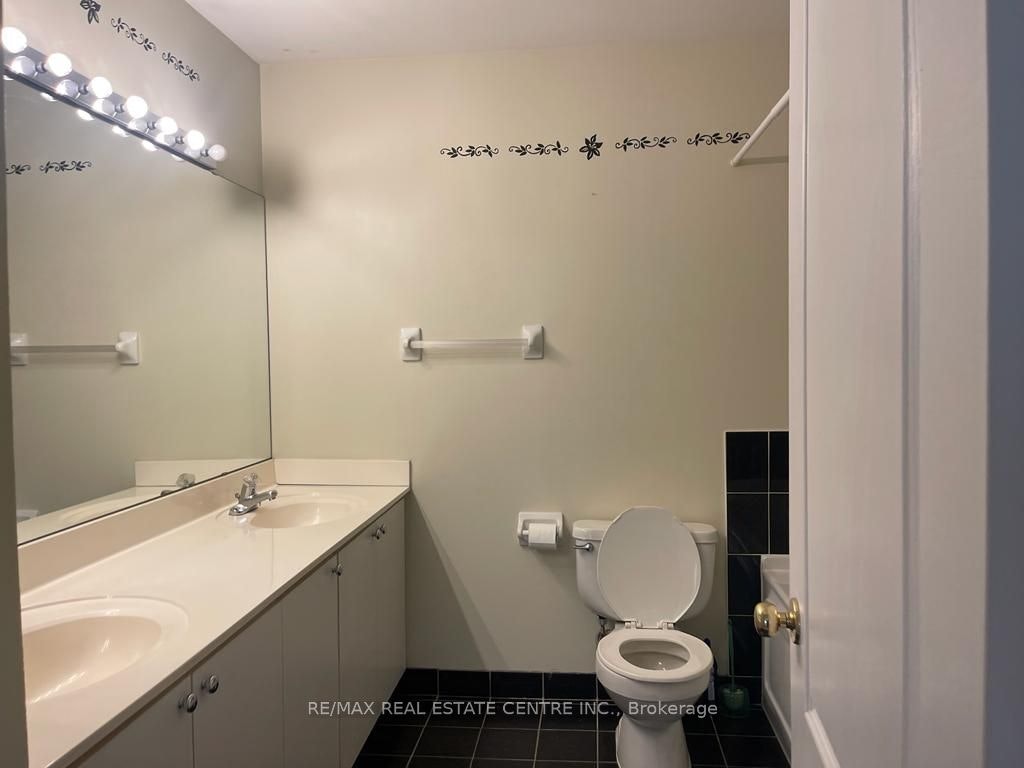 20-117 Omni Drive, Toronto, ON, M1P 5A5 - 15