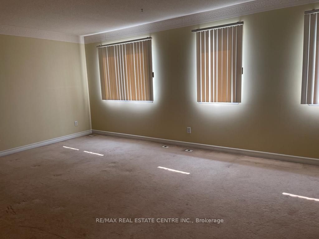 20-117 Omni Drive, Toronto, ON, M1P 5A5 - 17