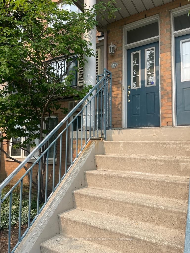 20-117 Omni Drive, Toronto, ON, M1P 5A5