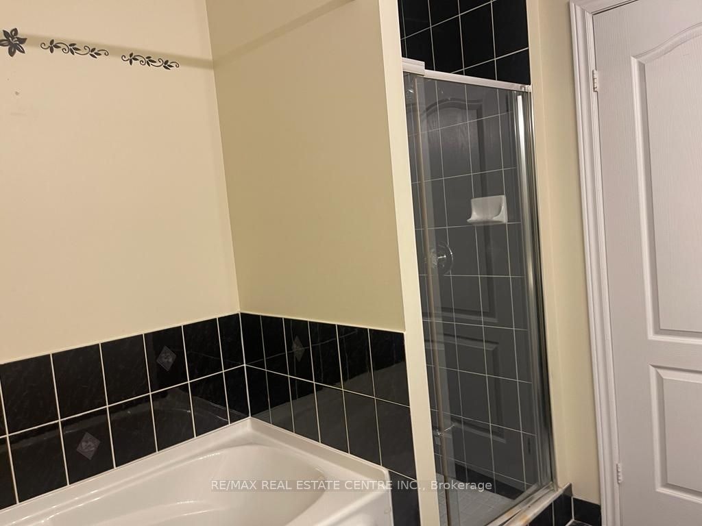20-117 Omni Drive, Toronto, ON, M1P 5A5 - 30