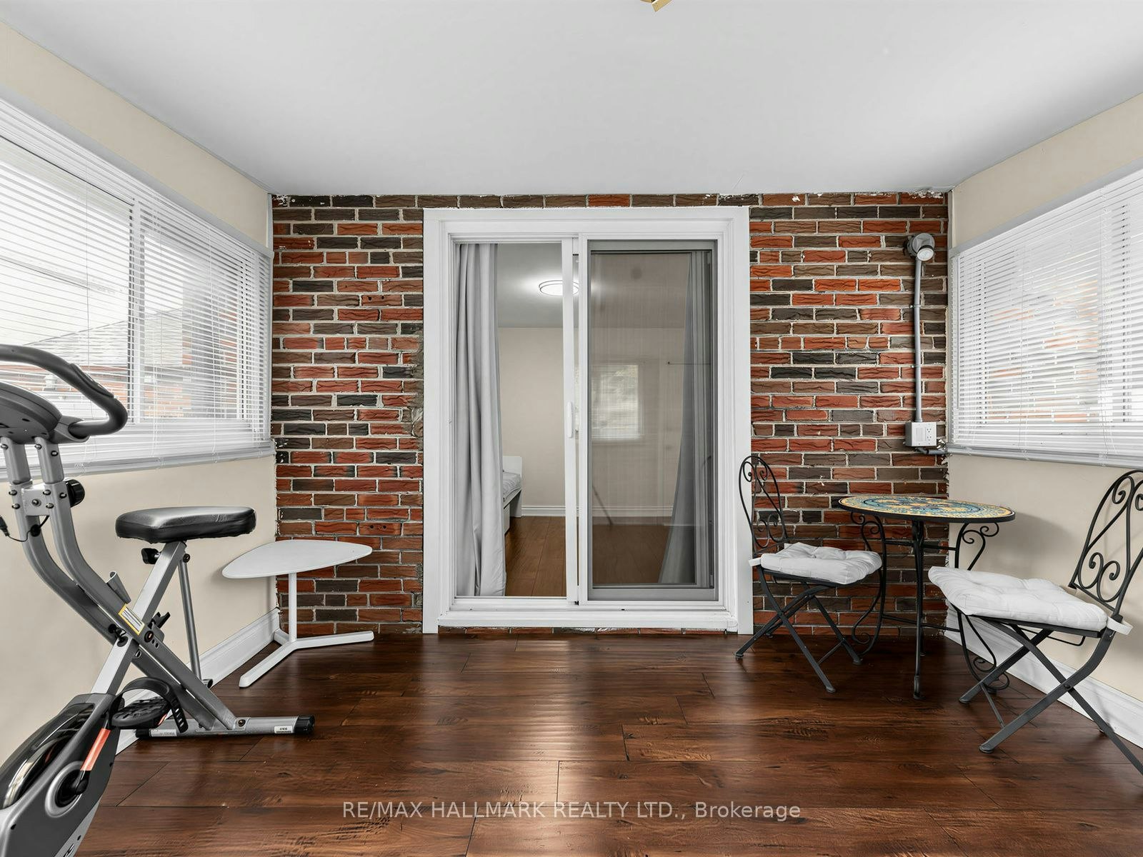 Main & Second Floor-41 Woodville Avenue, Toronto, ON, M4K 2J5 - 22