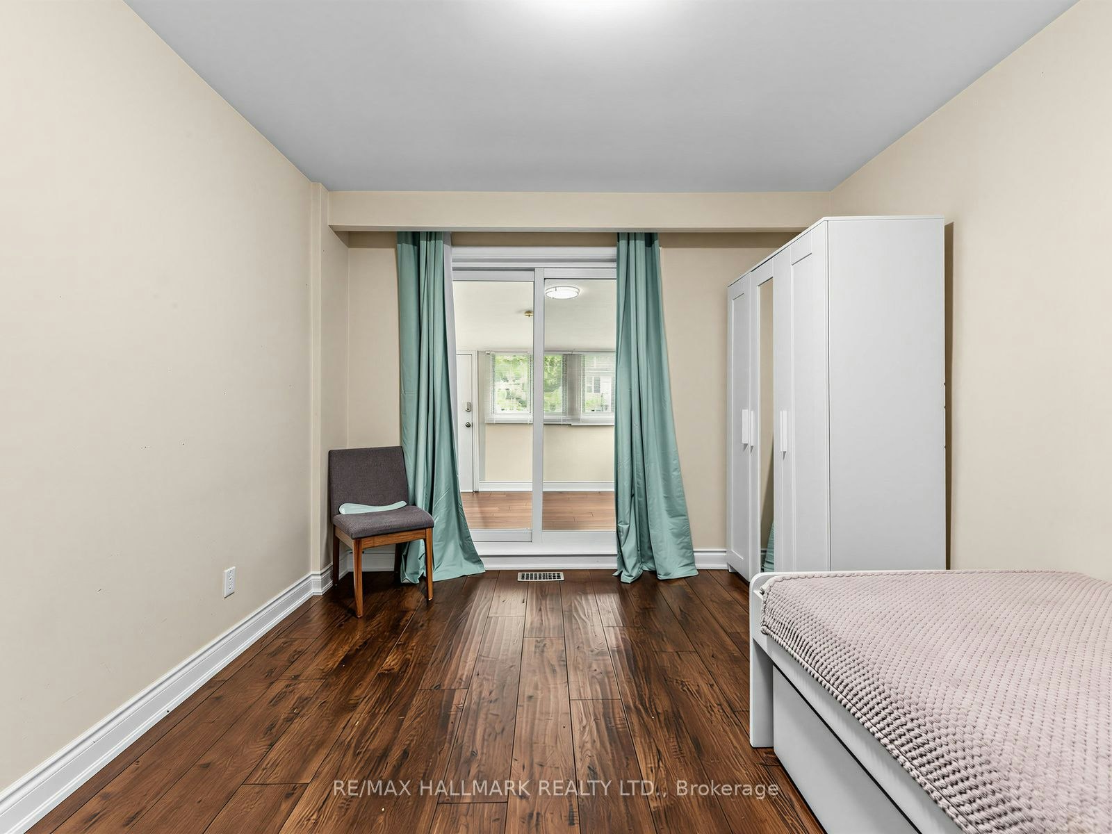 Main & Second Floor-41 Woodville Avenue, Toronto, ON, M4K 2J5 - 20