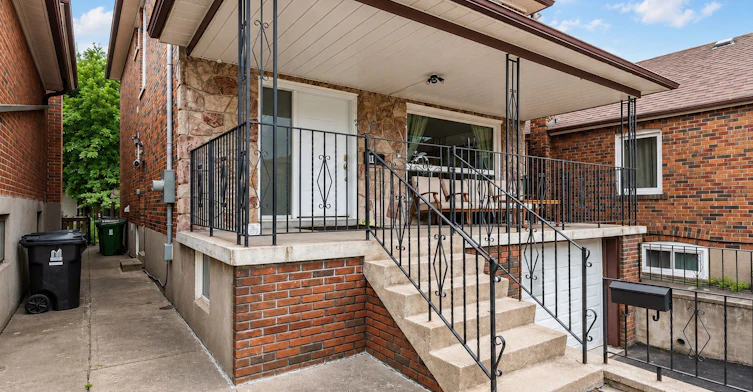 Main & Second Floor-41 Woodville Avenue, Toronto, ON, M4K 2J5 - 3