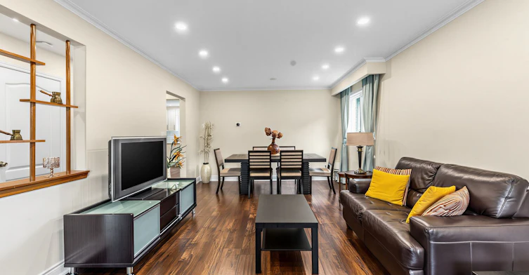 Main & Second Floor-41 Woodville Avenue, Toronto, ON, M4K 2J5 - 7