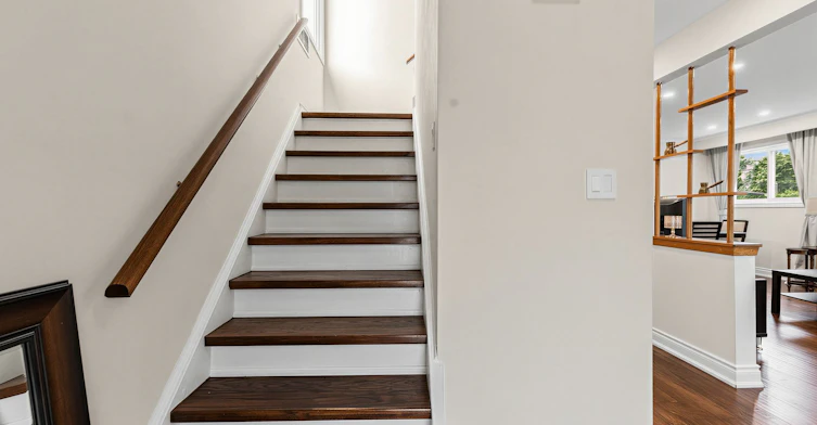 Main & Second Floor-41 Woodville Avenue, Toronto, ON, M4K 2J5 - 23