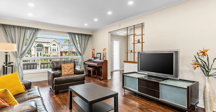 Main & Second Floor-41 Woodville Avenue, Toronto, ON, M4K 2J5 - 10