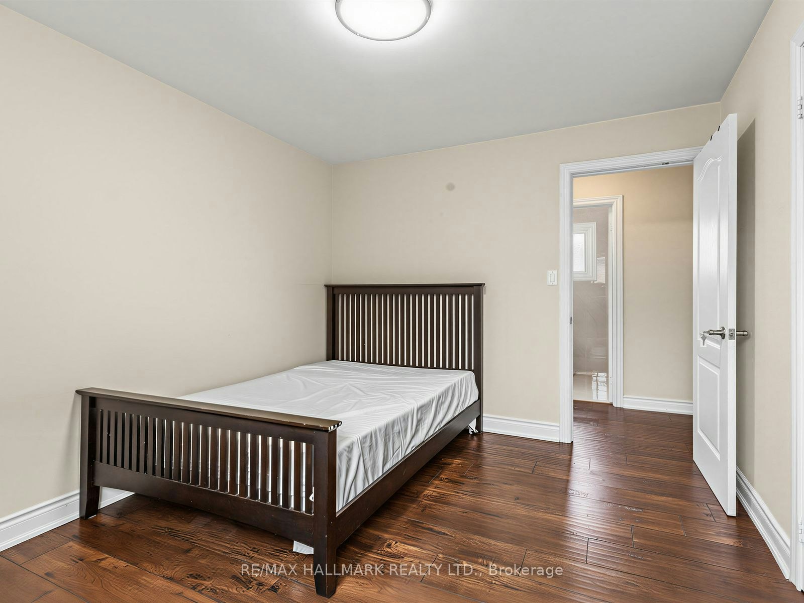 Main & Second Floor-41 Woodville Avenue, Toronto, ON, M4K 2J5 - 32
