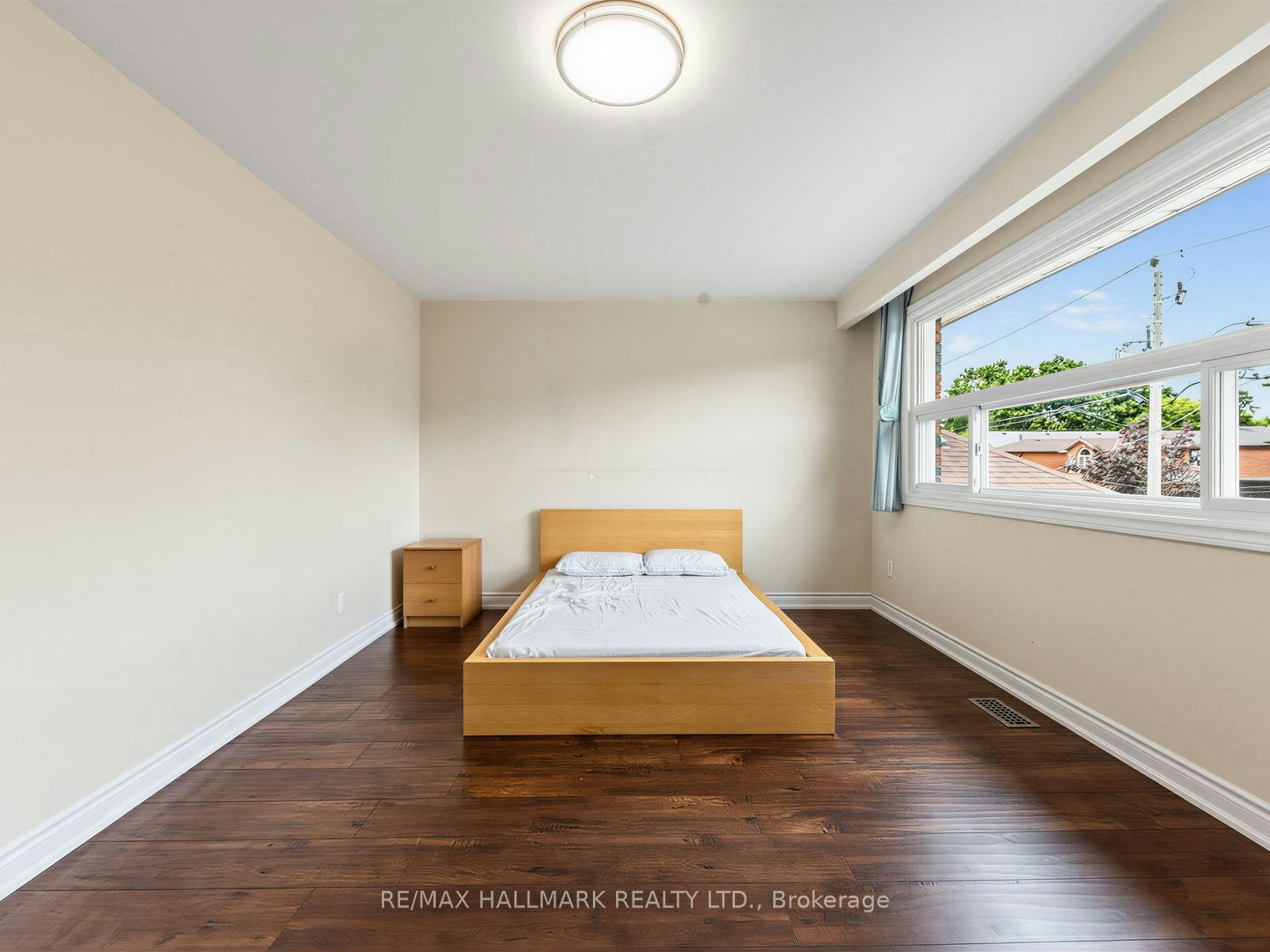 Main & Second Floor-41 Woodville Avenue, Toronto, ON, M4K 2J5 - 26