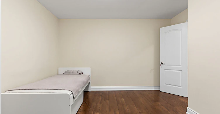 Main & Second Floor-41 Woodville Avenue, Toronto, ON, M4K 2J5 - 21