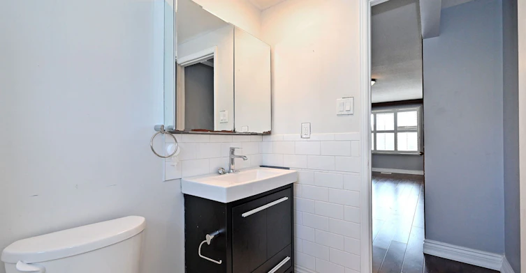 35 Dakin Drive, Ajax, ON, L1T 2R8 - 36