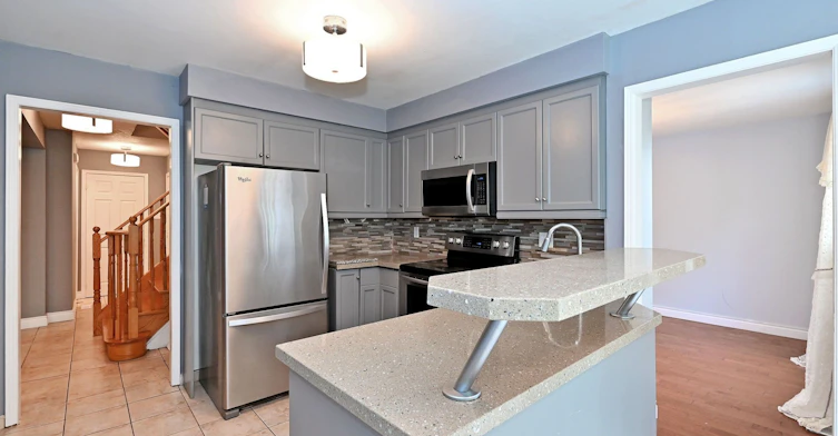 35 Dakin Drive, Ajax, ON, L1T 2R8 - 12