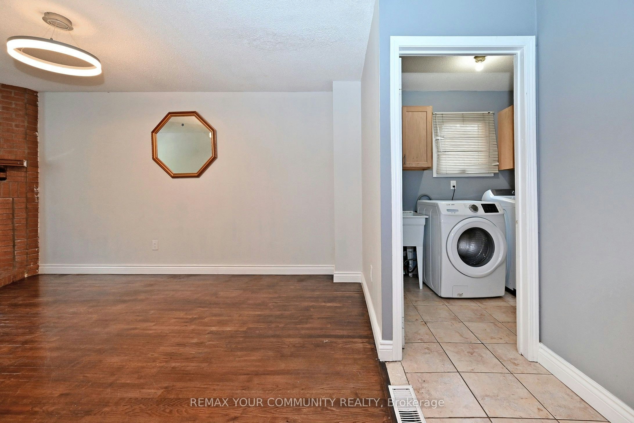 35 Dakin Drive, Ajax, ON, L1T 2R8 - 44