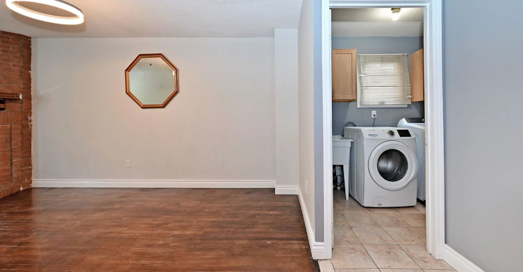 35 Dakin Drive, Ajax, ON, L1T 2R8 - 44