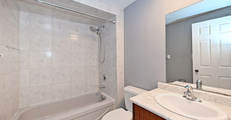 35 Dakin Drive, Ajax, ON, L1T 2R8 - 42
