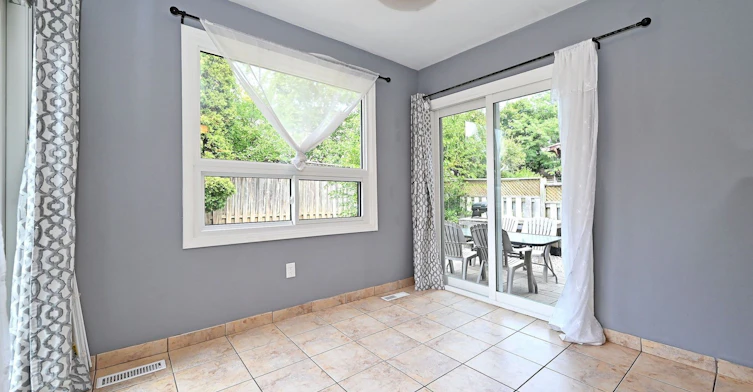 35 Dakin Drive, Ajax, ON, L1T 2R8 - 18