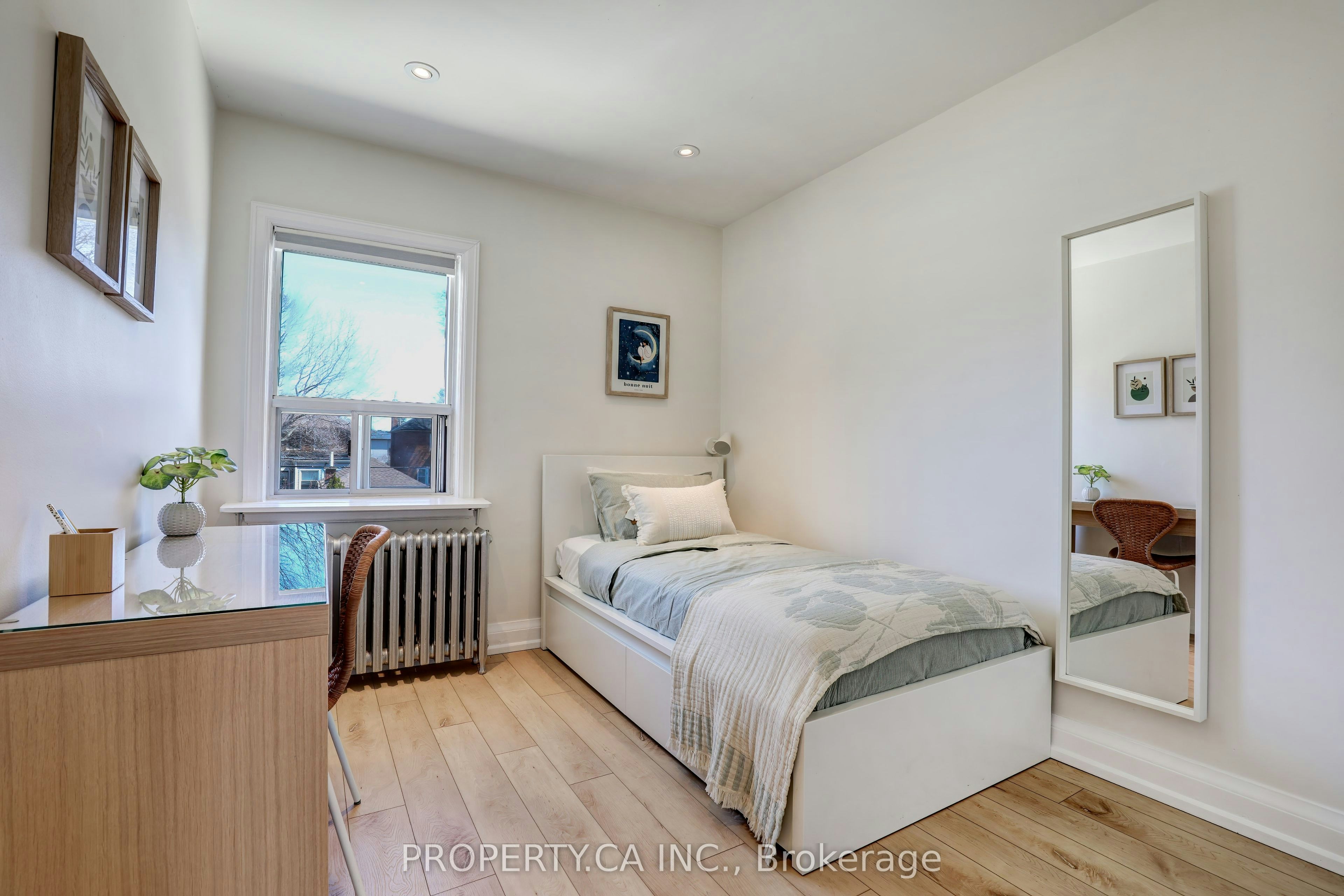 135 Cadorna Avenue, Toronto, ON, M4J 3X5 - 15