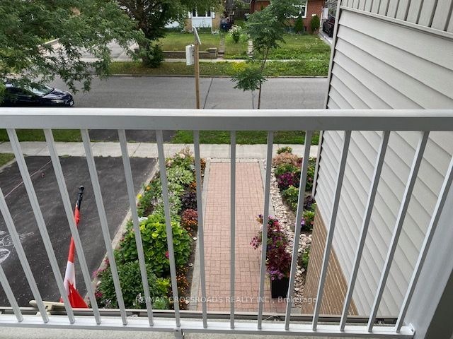 2nd Fl-134 Sedgemount Drive, Toronto, ON, L6A 0V3 - 18