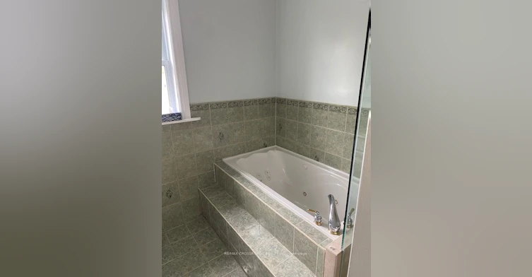 2nd Fl-134 Sedgemount Drive, Toronto, ON, L6A 0V3 - 16
