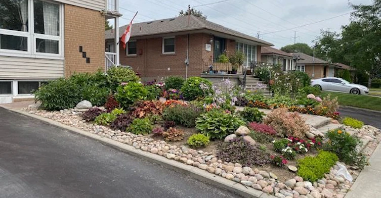2nd Fl-134 Sedgemount Drive, Toronto, ON, L6A 0V3 - 3
