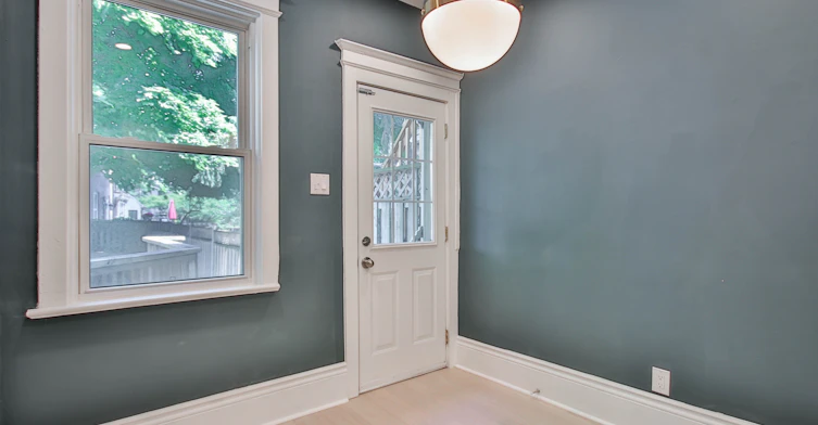 Main Fl-639 Broadview Avenue, Toronto, ON, M4K 2N9 - 26